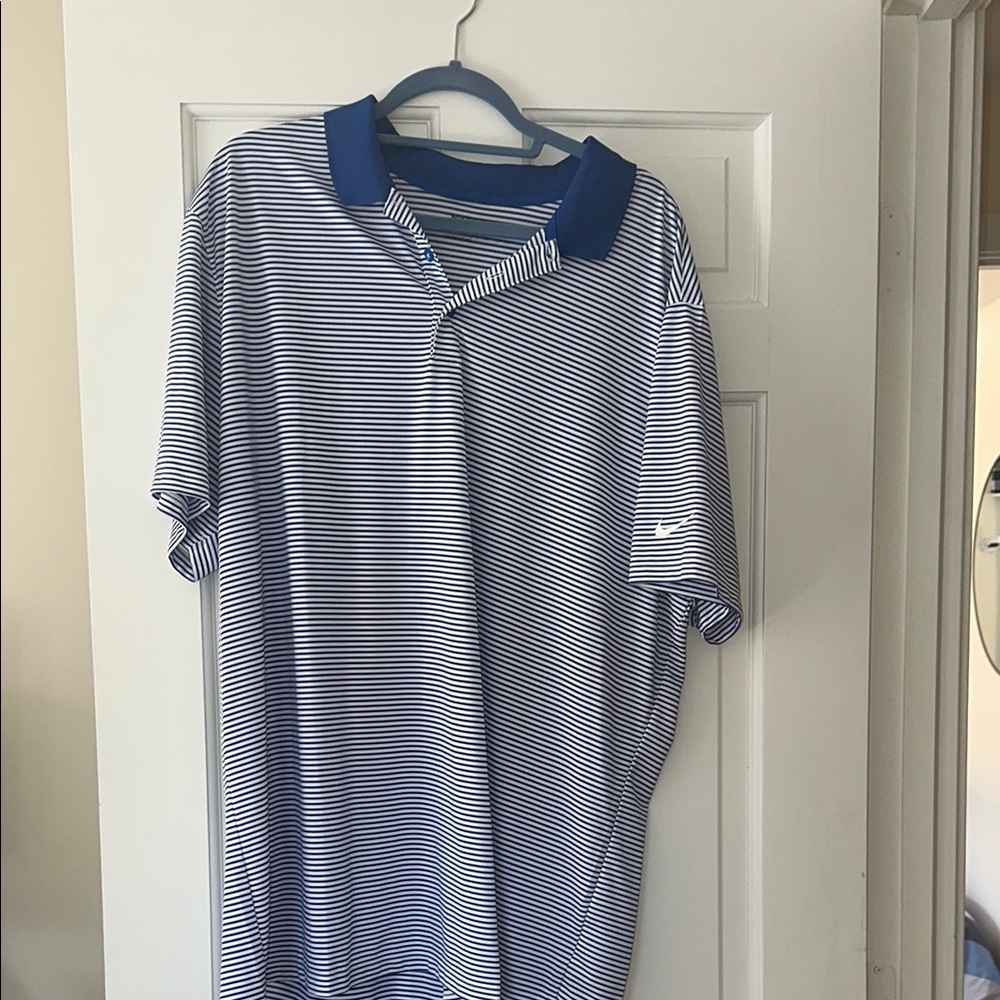 Nike Golf ⛳️ Blue Striped Men's Polo Shirt